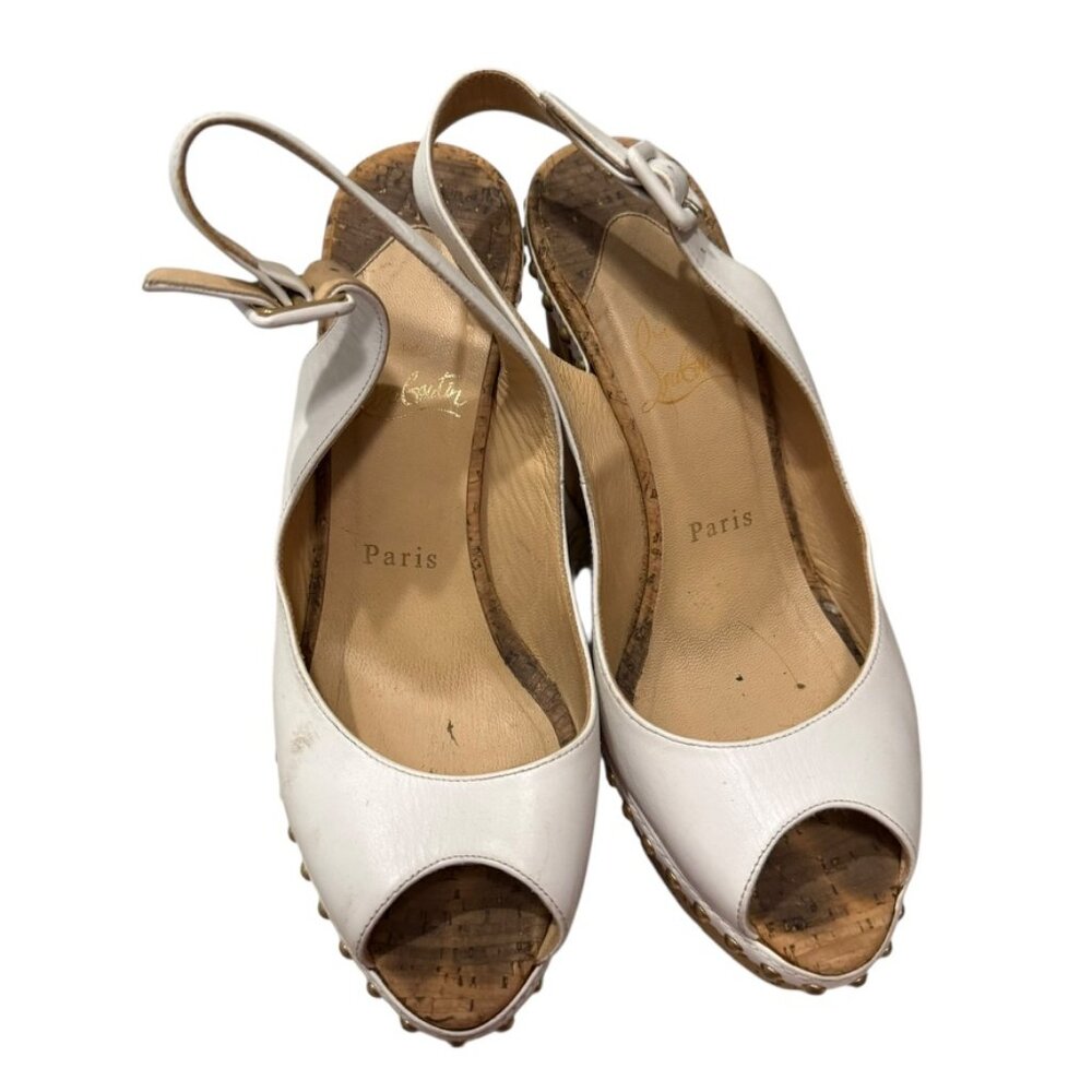 CHRISTIAN LOUBOUTIN Monico 100 Cork Wedges Size 38 white leather studs peep toe